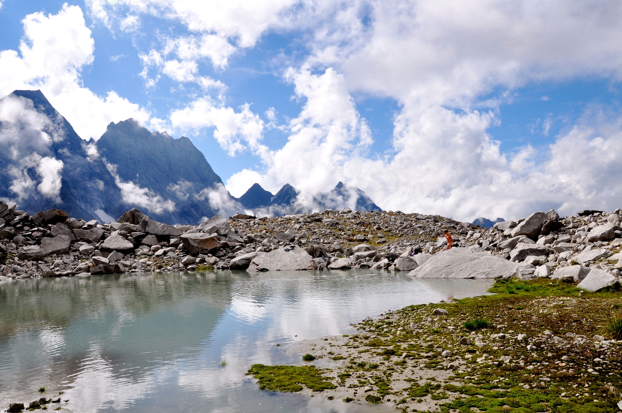 Der kleine See oberhalb der Greizer Hütte.
